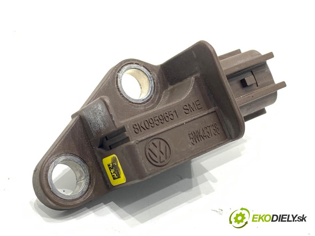 AUDI Q5 8R SUV 2009 125 kW 2.0 TDI quattro 1968 Snímač nárazu 8K0959651 (Snímač nárazu)