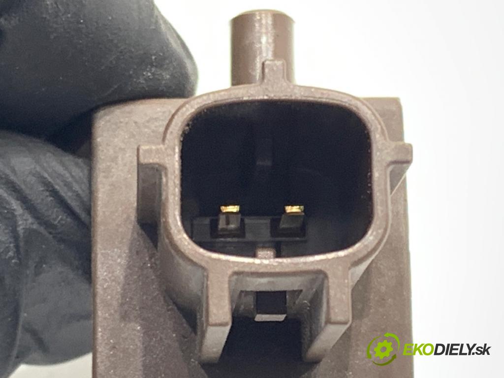 AUDI Q5 8R SUV 2009 125 kW 2.0 TDI quattro 1968 Snímač nárazu 8K0959651 (Snímač nárazu)