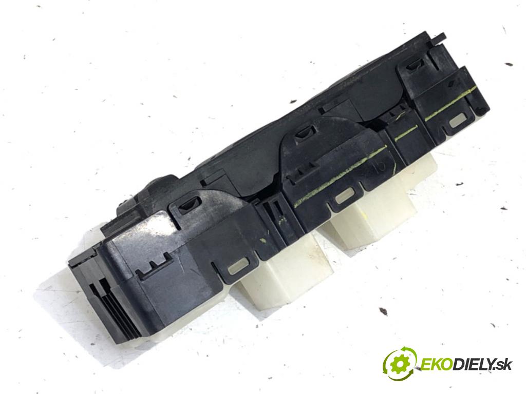 DODGE AVENGER sedan 2008 103 kW 2.0 CRD 1968 Prepínač okien 04602780AA (Prepínacie páčky pod volantom)