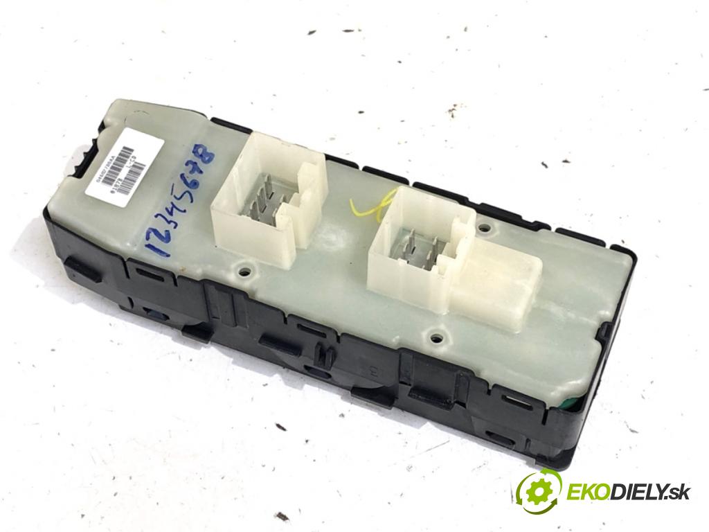 DODGE AVENGER sedan 2008 103 kW 2.0 CRD 1968 Prepínač okien 04602780AA (Prepínacie páčky pod volantom)