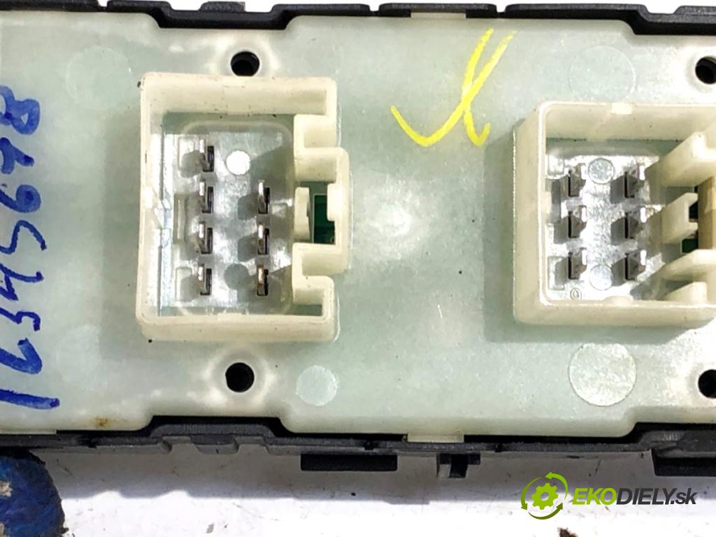 DODGE AVENGER sedan 2008 103 kW 2.0 CRD 1968 Prepínač okien 04602780AA (Prepínacie páčky pod volantom)