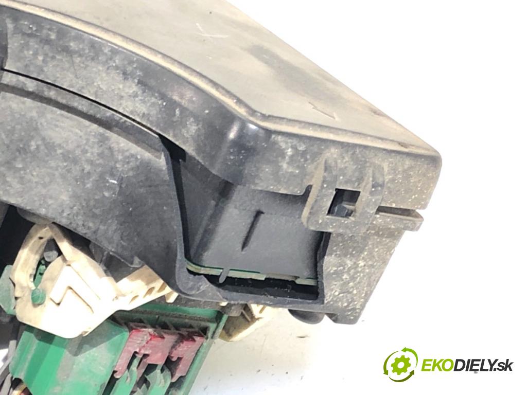 DODGE AVENGER sedan 2008 103 kW 2.0 CRD 1968 modul BSI P04692168AI (Pojistková skříňka)