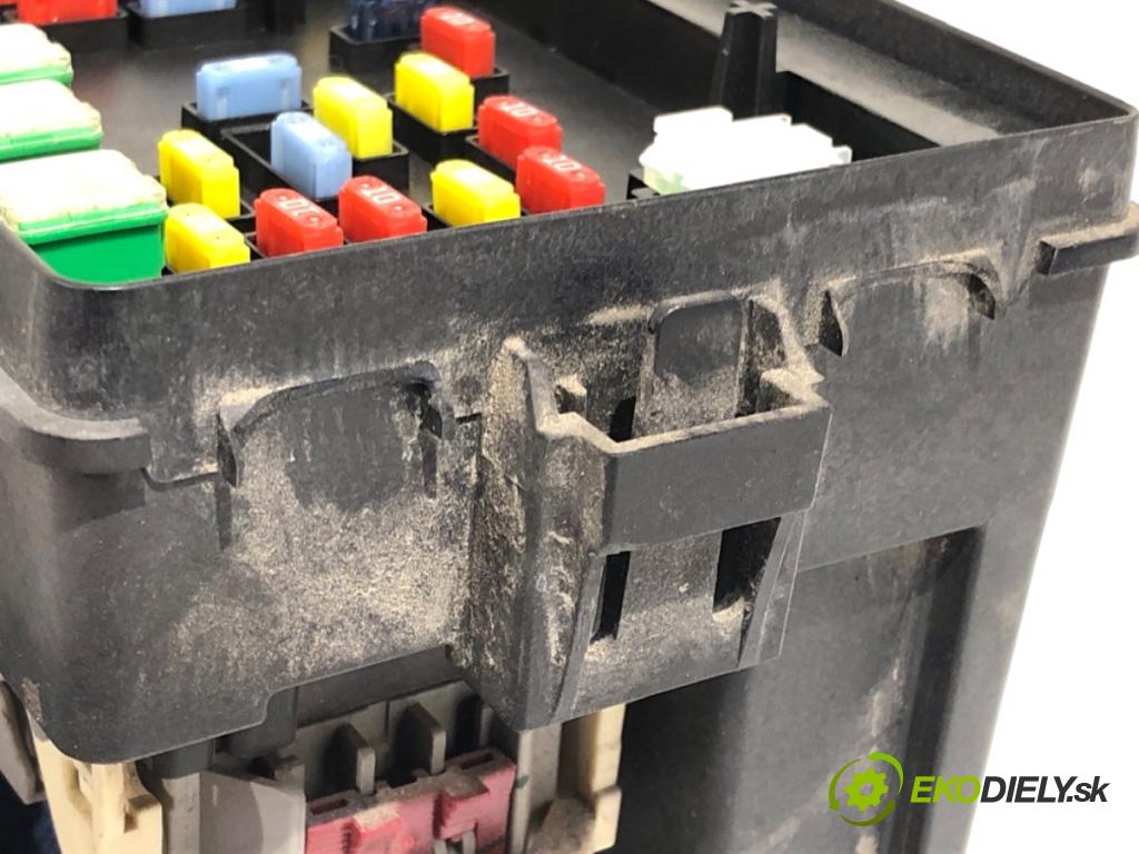 DODGE AVENGER sedan 2008 103 kW 2.0 CRD 1968 modul BSI P04692168AI (Pojistková skříňka)