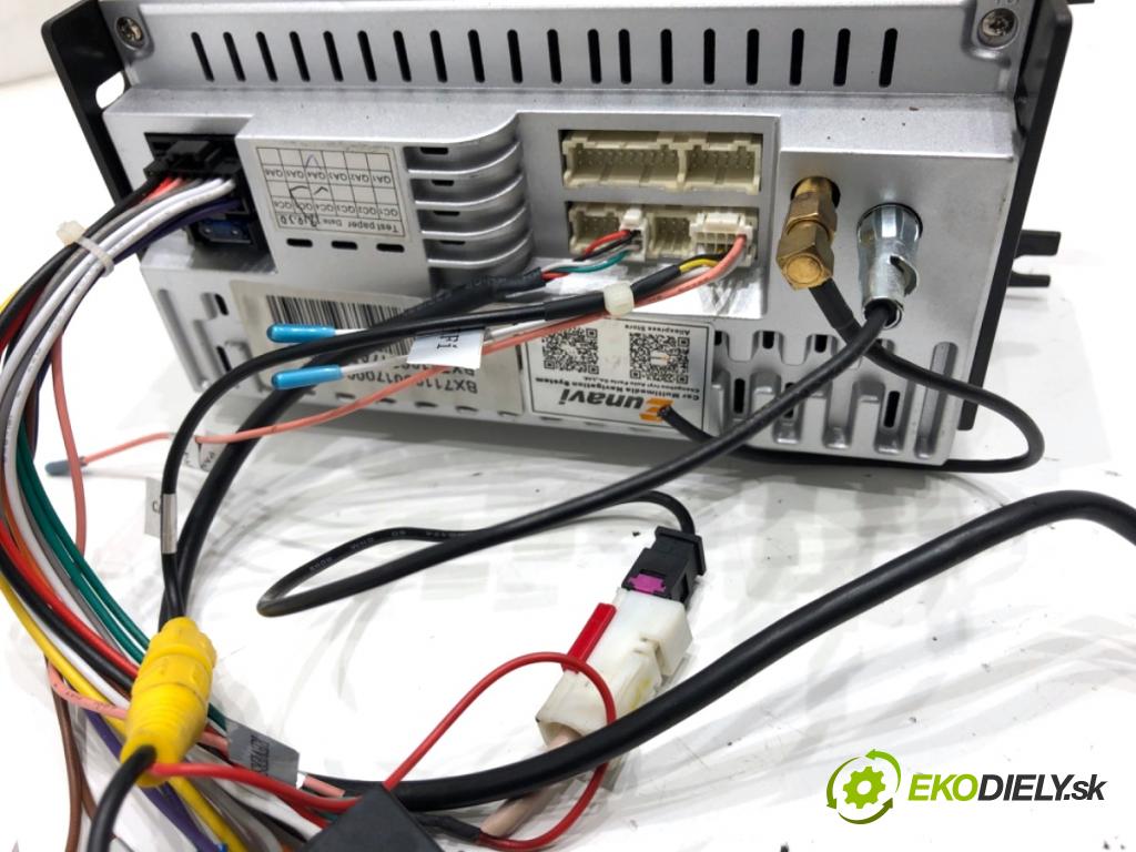 DODGE AVENGER sedan 2008 103 kW 2.0 CRD 1968 RADIO  (Audio zariadenie)