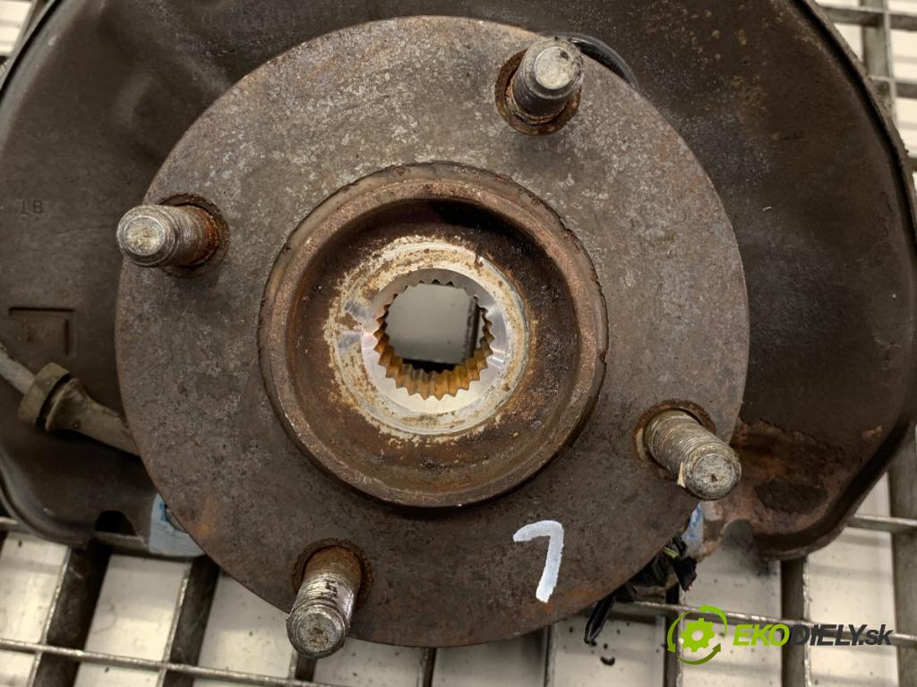 MITSUBISHI COLT VI liftback 2012 70 kW 1.3 1332 náboj ľavy predný