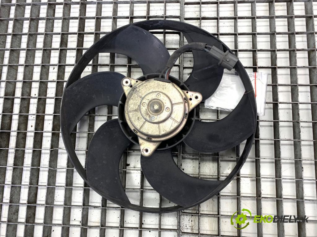 MITSUBISHI COLT VI liftback 2012 70 kW 1.3 1332 ventilátor chladiče  (Ventilátor)