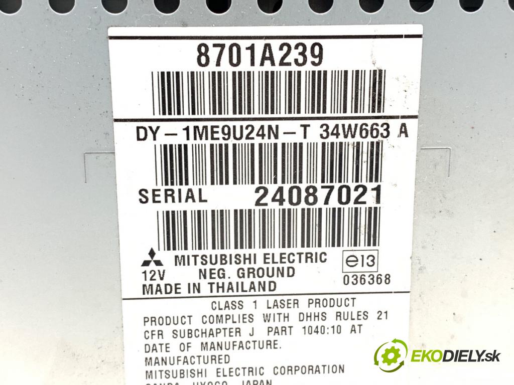 MITSUBISHI COLT VI liftback 2012 70 kW 1.3 1332 RADIO 8701A239 (Audio zariadenie)