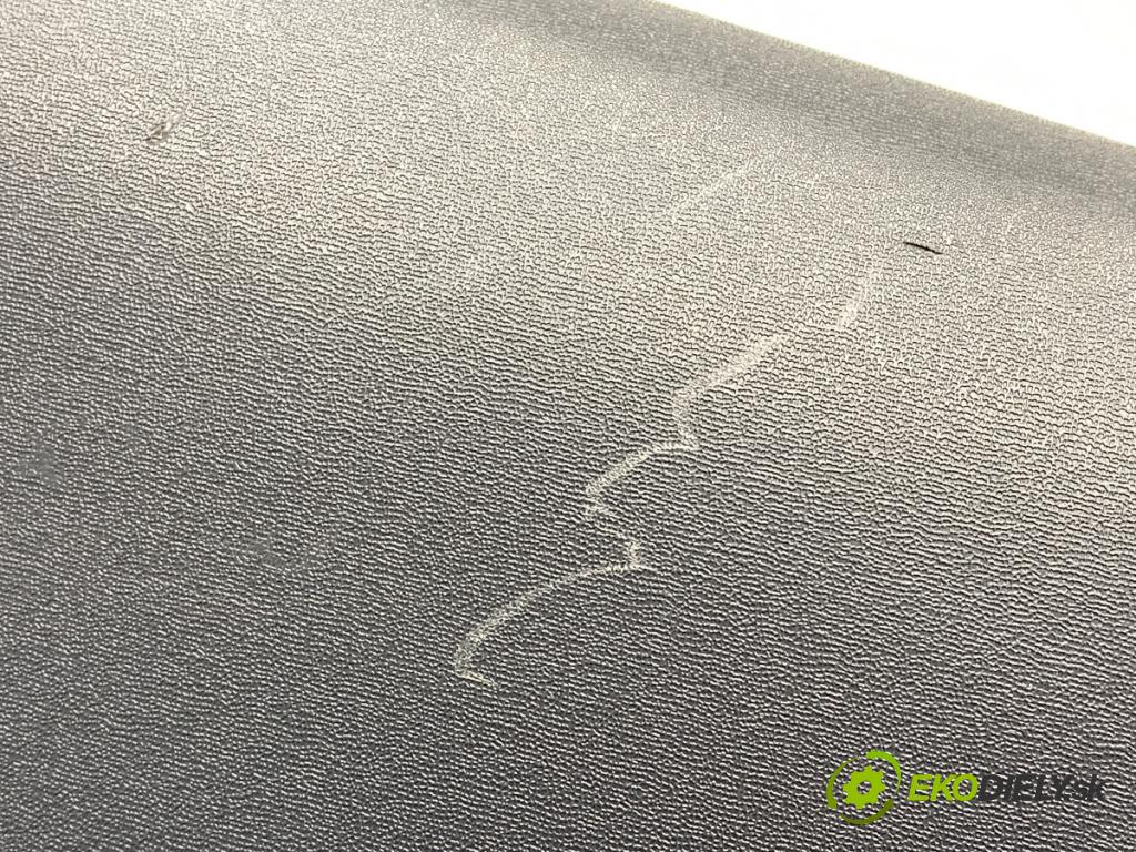 MITSUBISHI COLT VI liftback 2012 70 kW 1.3 1332 Priehradka, kastlík spolujazdca  (Priehradka (kastlík))