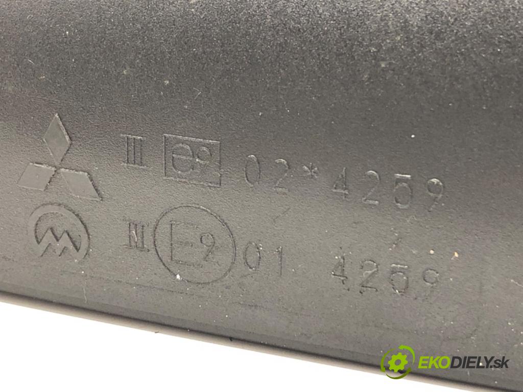 MITSUBISHI COLT VI liftback 2012 70 kW 1.3 1332 zpětné zrcátko pravý