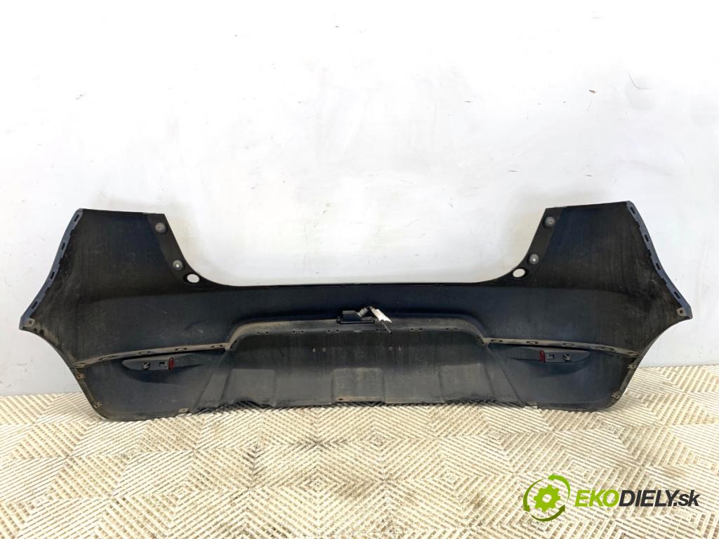 MITSUBISHI COLT VI liftback 2012 70 kW 1.3 1332 nárazník zadní část  (Klika dveří ostatní)