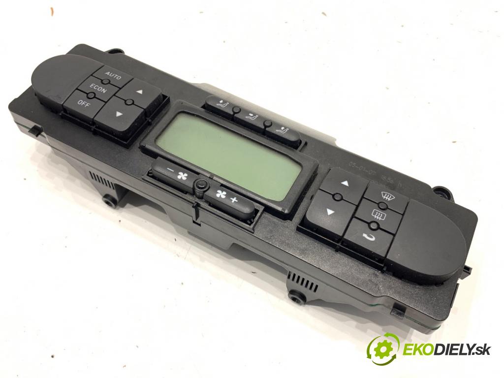 SEAT LEON II liftback 2007 75 kW 1.6 1595 Panel ovládania kúrenia  (Prepínacie páčky pod volantom)