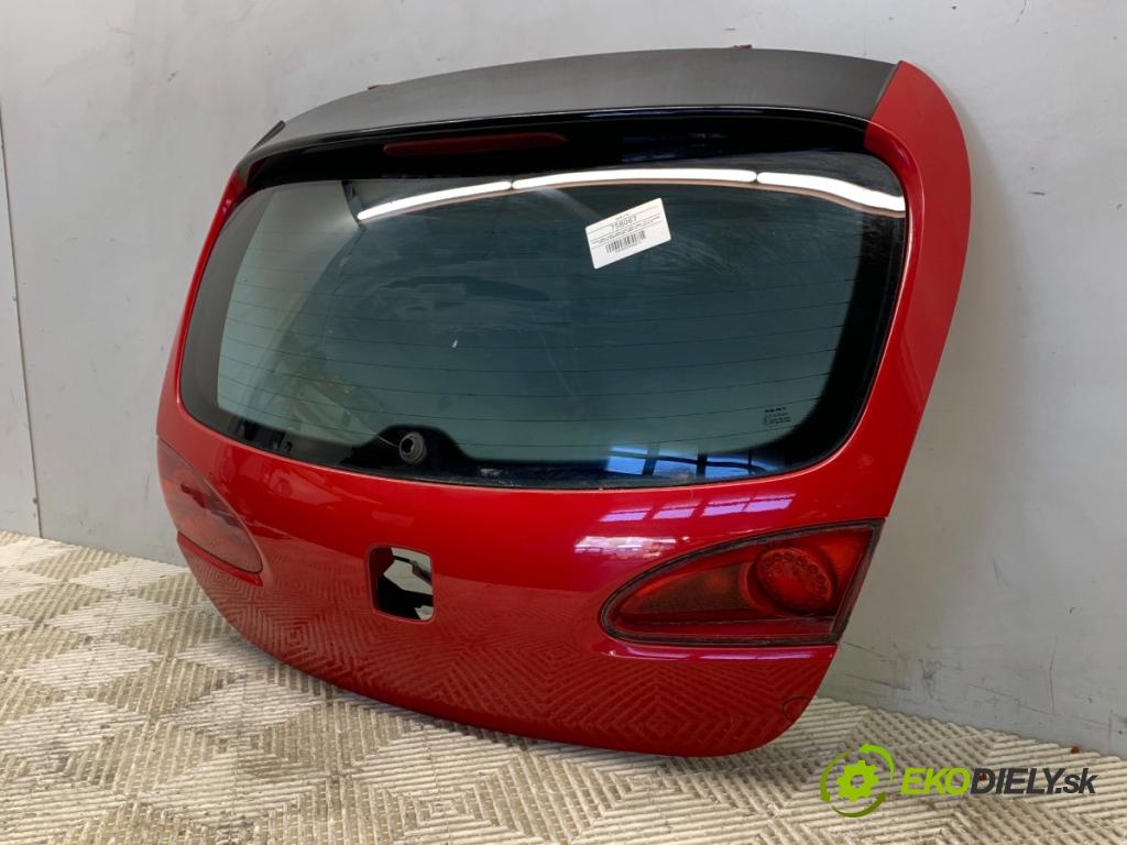 SEAT LEON II liftback 2007 75 kW 1.6 1595 kapota zadní část