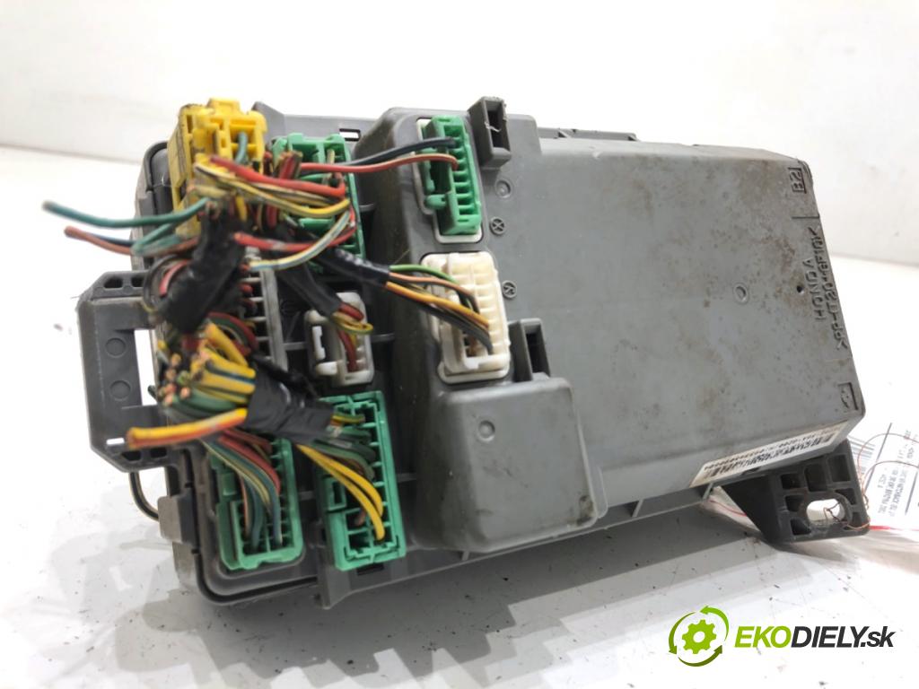 HONDA CIVIC VII liftback 2004 66 kW 1.4 iS (EP1) 1396 skříňka poistková 3820E-S6A-G200 (Pojistková skříňka)