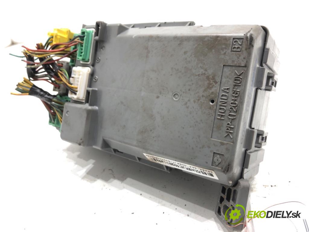 HONDA CIVIC VII liftback 2004 66 kW 1.4 iS (EP1) 1396 skříňka poistková 3820E-S6A-G200 (Pojistková skříňka)