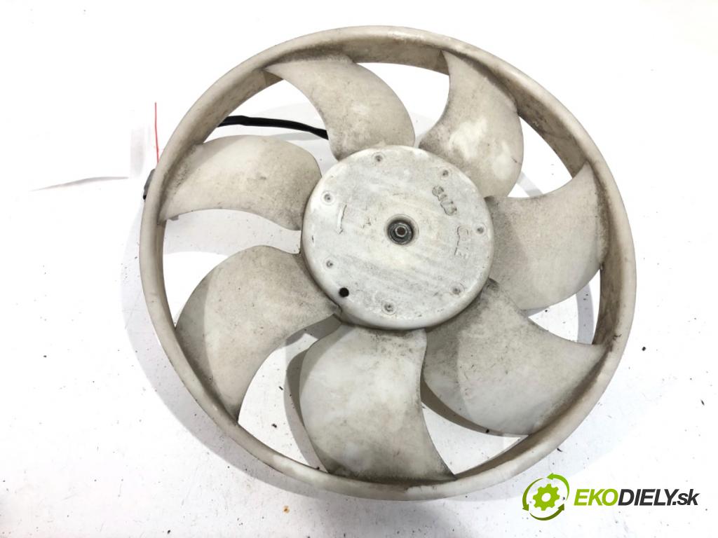 PEUGEOT 107 liftback 2006 50 kW 1.0 998 ventilátor chladiče  (Ventilátor)