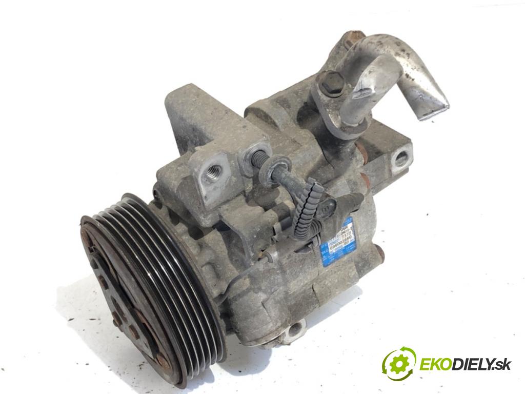 PEUGEOT 107 liftback 2006 50 kW 1.0 998 Kompresor klimatizácie 88310-0H010-D (Kompresor klimatizácie)