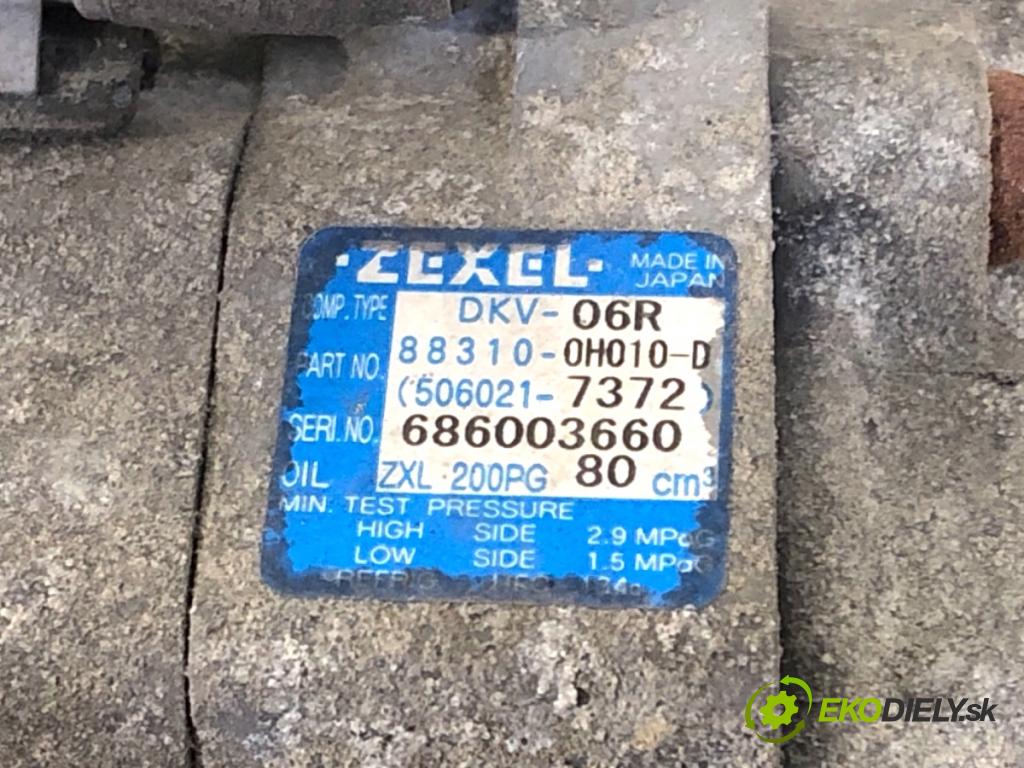 PEUGEOT 107 liftback 2006 50 kW 1.0 998 Kompresor klimatizácie 88310-0H010-D (Kompresor klimatizácie)