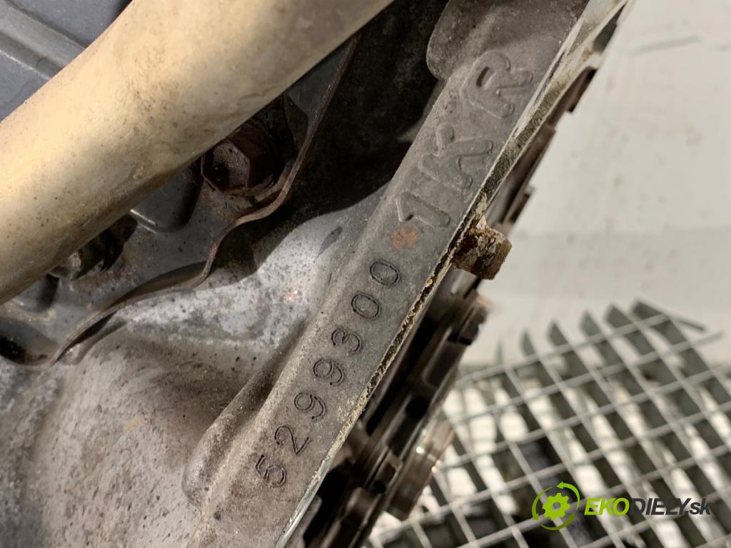 PEUGEOT 107 liftback 2006 50 kW 1.0 998 Motor 1KR-B52 (Motor)