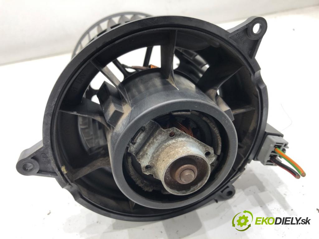 FORD FUSION Kombi 2008 59 kW 1.4 1388 ventilátor kúrenia 1736005401