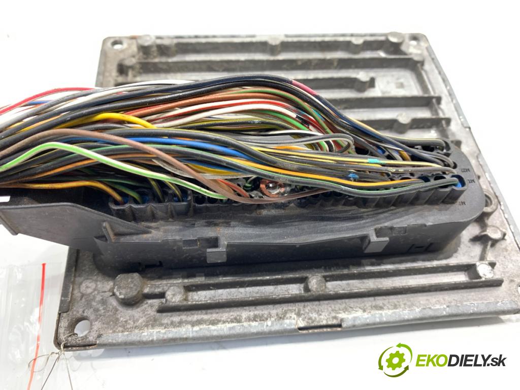 FORD FUSION Kombi 2008 59 kW 1.4 1388 riadiaca jednotka Motor 6S61-12A650-GD (Riadiaca jednotka)