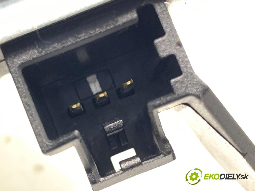 FORD FUSION Kombi 2008 59 kW 1.4 1388 motor stěračů zadní část 2S61A17K441AC
