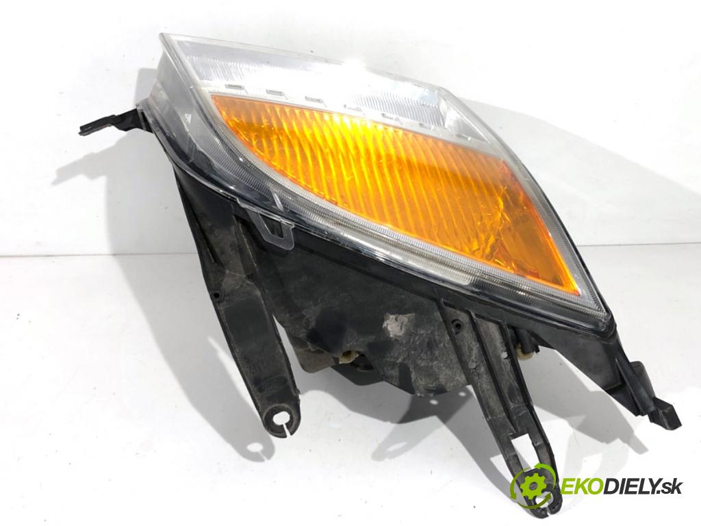 FORD FUSION Kombi 2008 59 kW 1.4 1388 Svetlomet pravy predný 246898-00R
