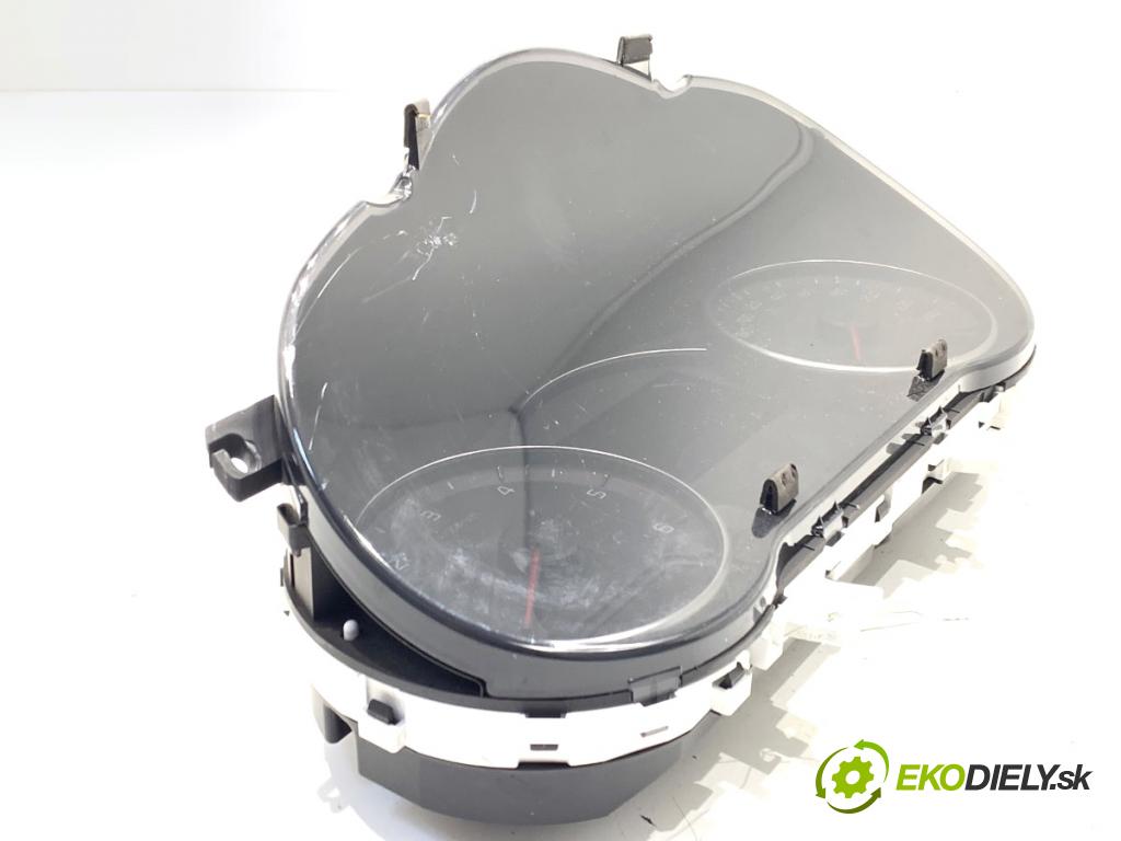 KIA CARENS IV nadwozie wielkoprzestrzenne (MPV) 2014 100 kW 1.7 CRDi 1685 Prístrojovka 11640-01640 (Prístrojová doska)