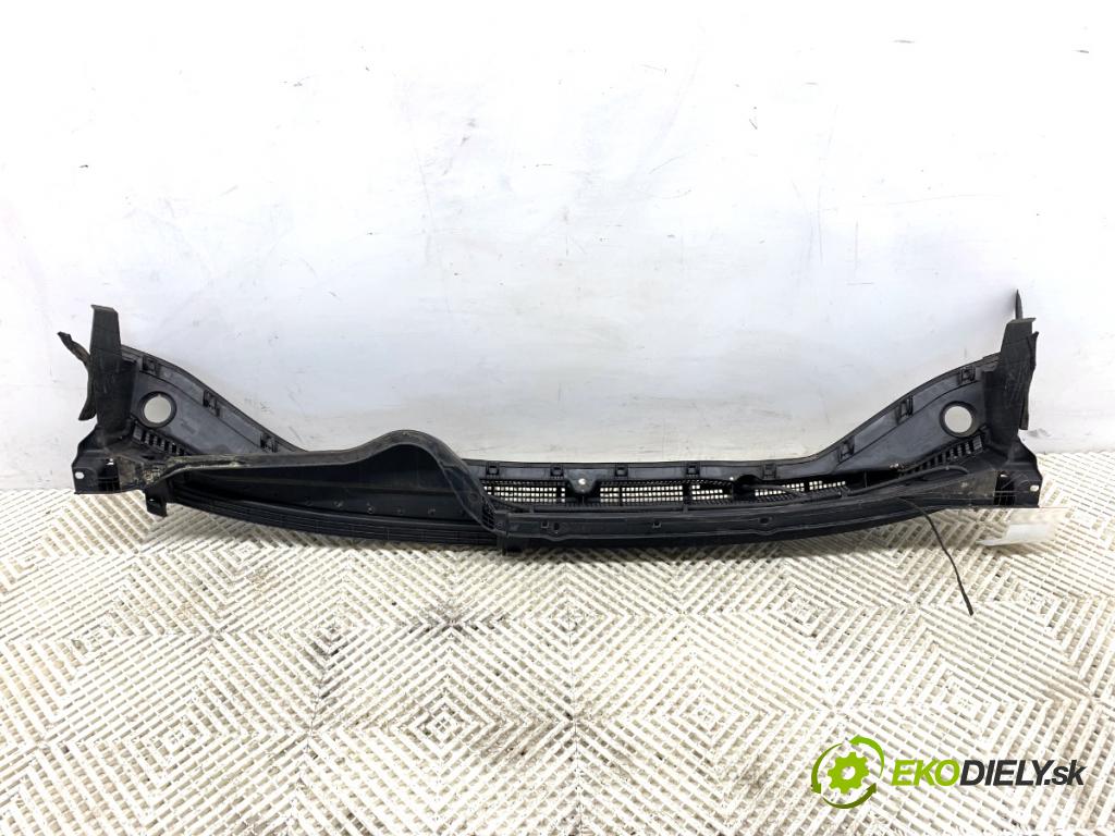 KIA CARENS IV nadwozie wielkoprzestrzenne (MPV) 2014 100 kW 1.7 CRDi 1685 Torpédo, plast pod čelné okno 86154-A4000 (Torpédo (plast pod čelným sklom))