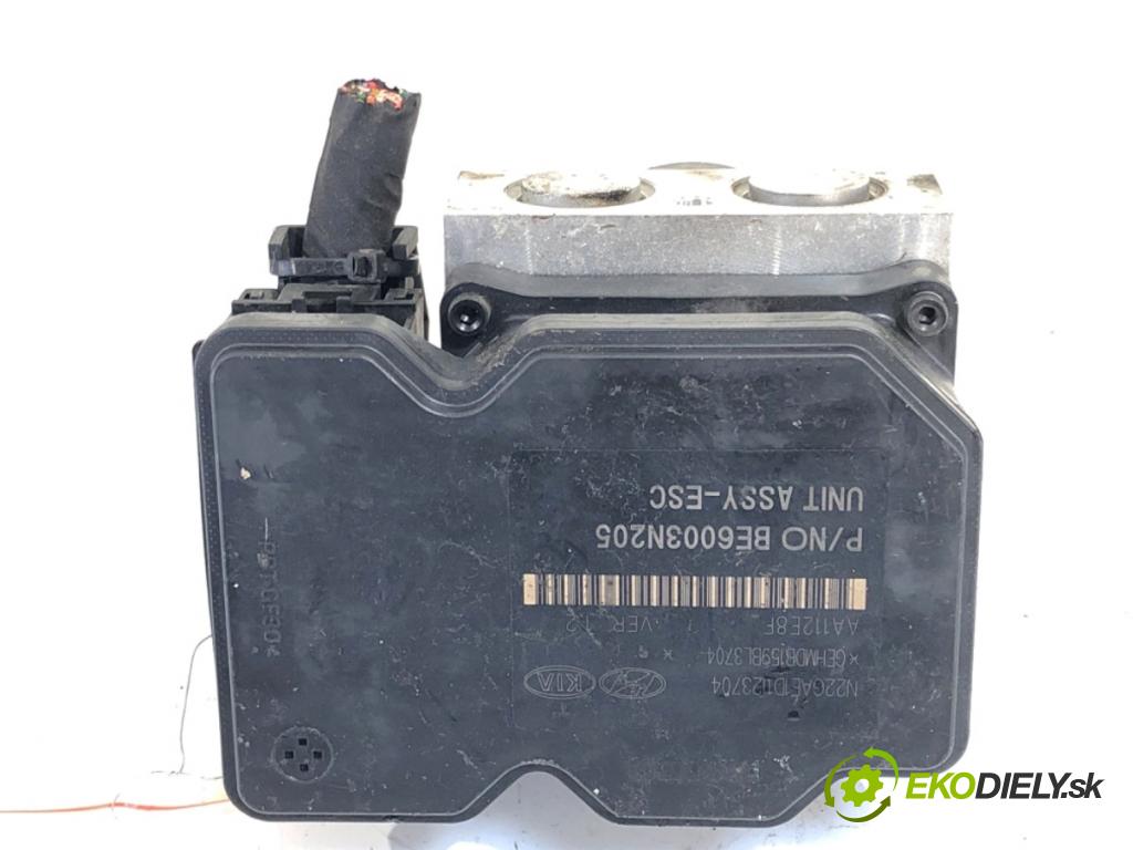 KIA CARENS IV nadwozie wielkoprzestrzenne (MPV) 2014 100 kW 1.7 CRDi 1685 Pumpa ABS  (Pumpa ABS)