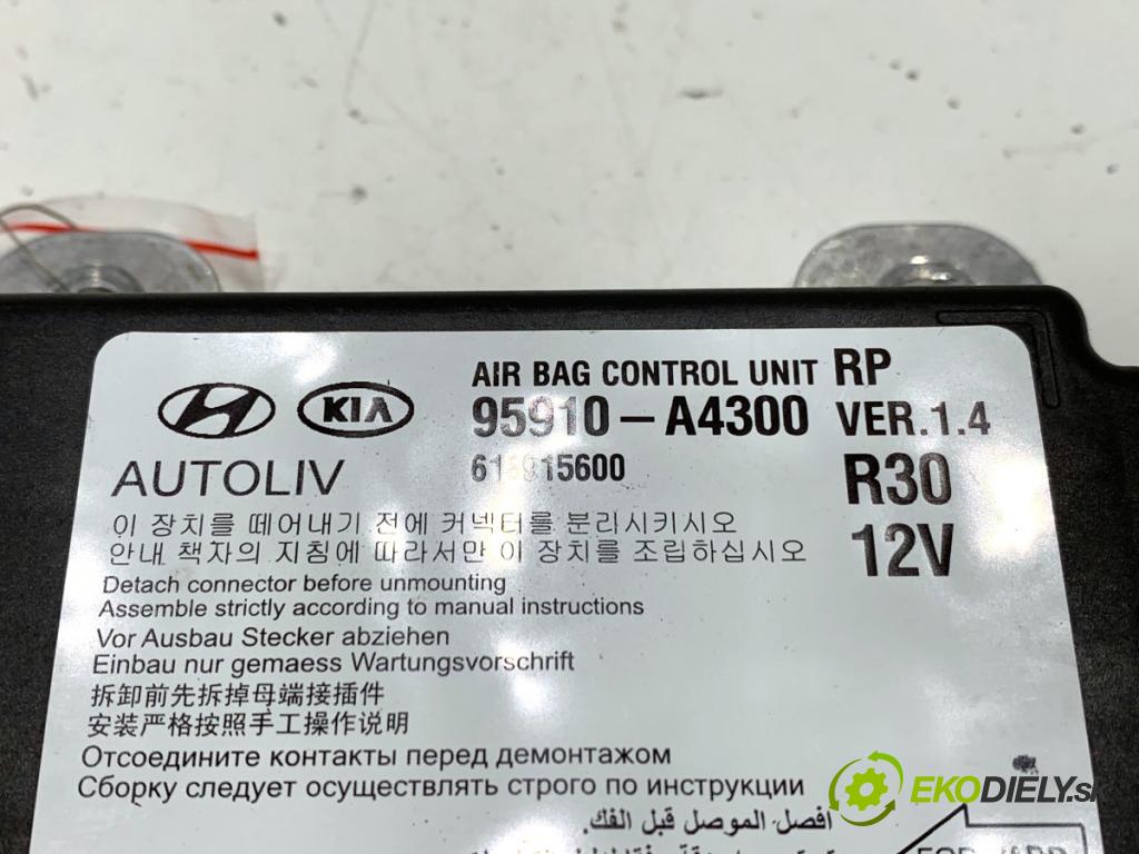 KIA CARENS IV nadwozie wielkoprzestrzenne (MPV) 2014 100 kW 1.7 CRDi 1685 senzor airbag 95910-A4300 (Snímač)