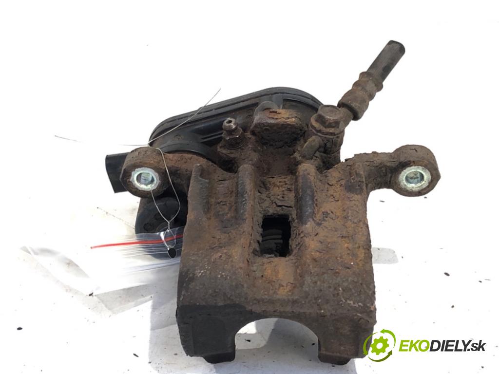 KIA CARENS IV nadwozie wielkoprzestrzenne (MPV) 2014 100 kW 1.7 CRDi 1685 Brzdič strmeň ľavy zad A5582-37700