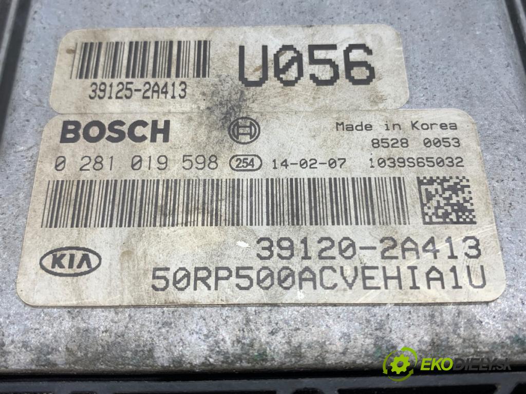 KIA CARENS IV nadwozie wielkoprzestrzenne (MPV) 2014 100 kW 1.7 CRDi 1685 riadiaca jednotka Motor 39120-2A413 (Riadiaca jednotka)