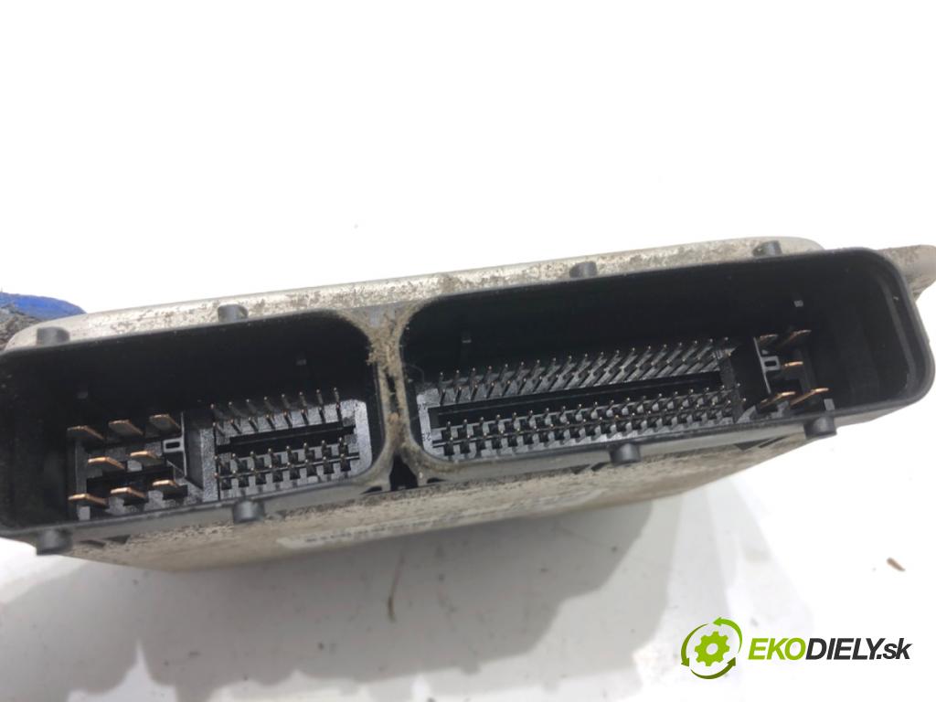 VW GOLF IV liftback 2003 50 kW 1.9 SDI 1896 riadiaca jednotka Motor 038906012ES (Riadiaca jednotka)