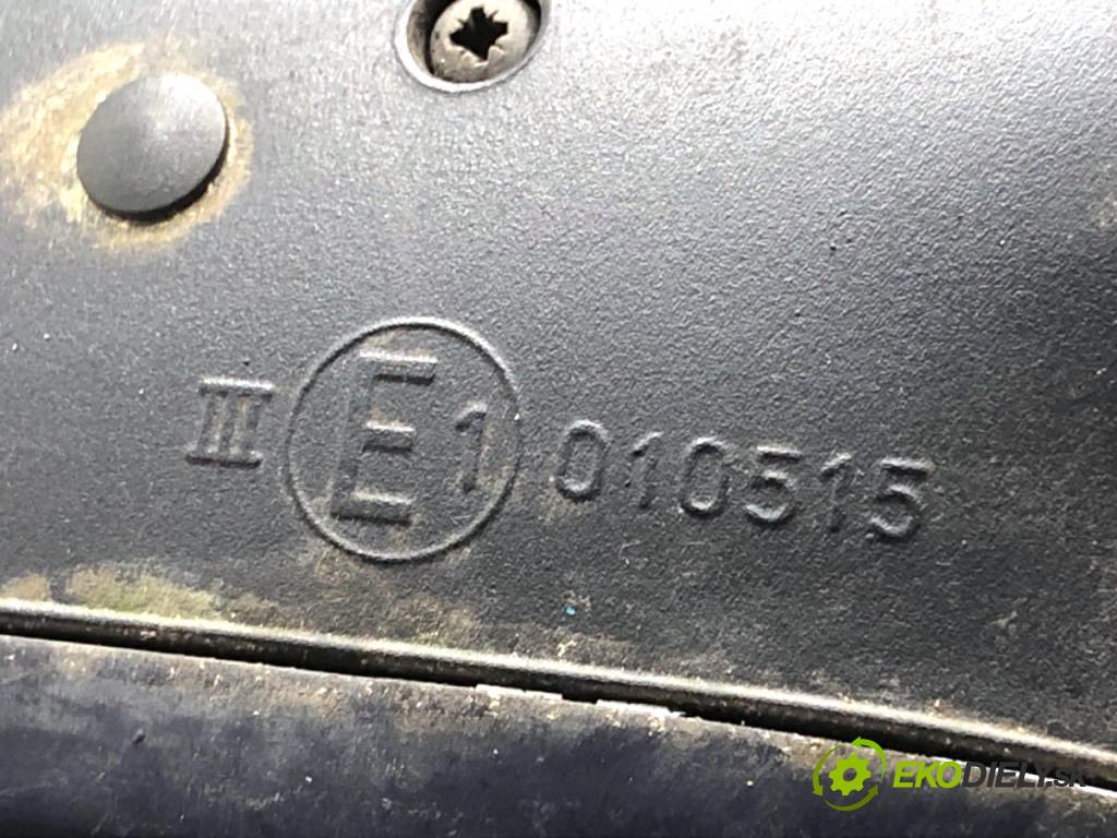 VW GOLF IV liftback 2003 50 kW 1.9 SDI 1896 zpětné zrcátko pravý