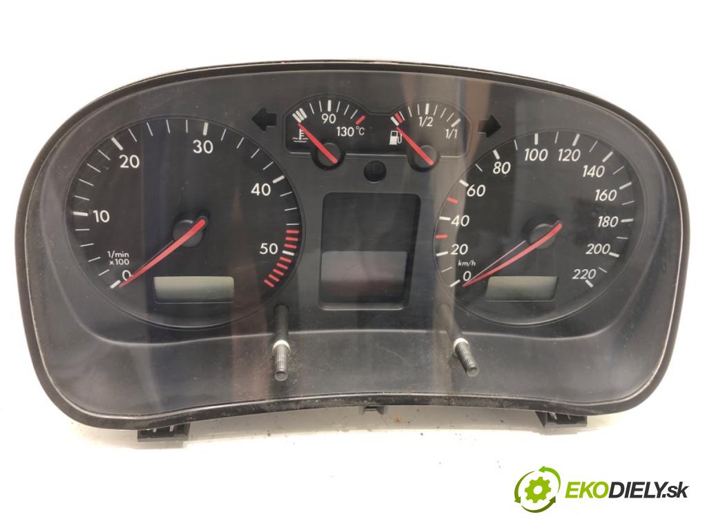 VW GOLF IV liftback 2003 50 kW 1.9 SDI 1896 Prístrojovka 1J0920826B (Prístrojová doska)