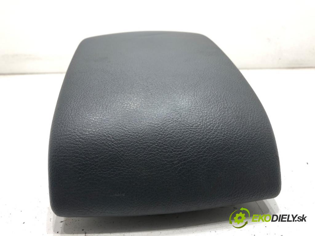 FORD MONDEO MK4 liftback 2008 103 kW 2.0 TDCi 1997 Lakťová opierka 6M21-R044C82-A (Lakťová opierka)