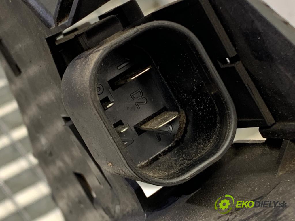 BMW E92 coupe 2009 180 kW 330 d xDrive 2993 ventilátor chladiče 7801647 (Ventilátor)