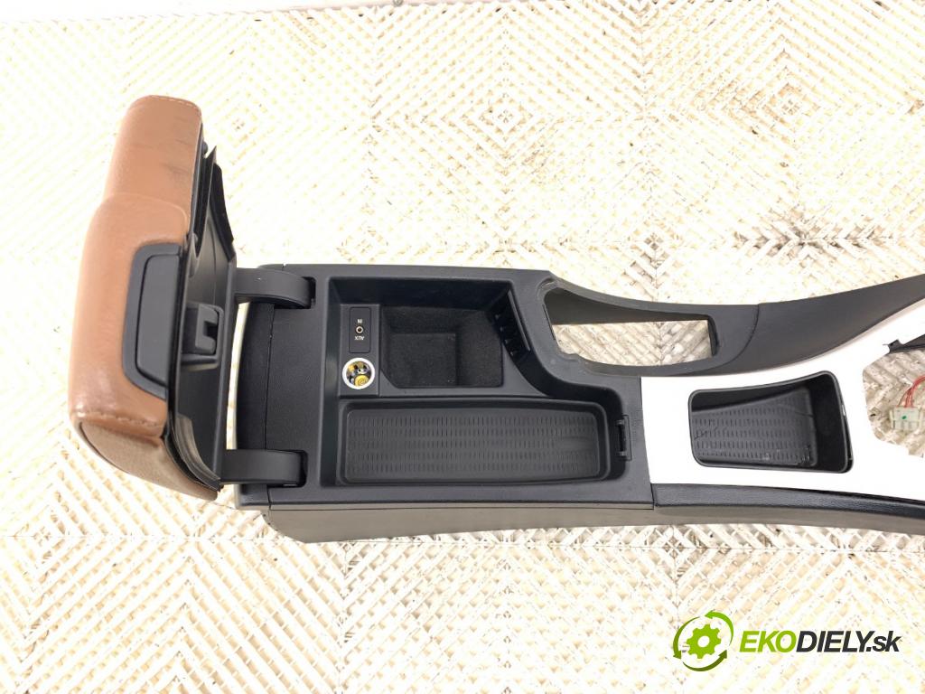 BMW E92 coupe 2009 180 kW 330 d xDrive 2993 Tunel stredový  (Stredový tunel)