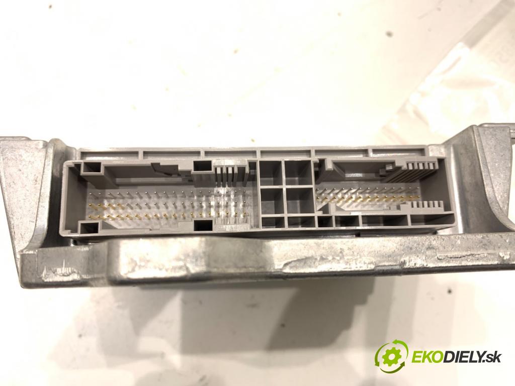 BMW E92 coupe 2009 180 kW 330 d xDrive 2993 senzor airbag 9184432 (Snímač)