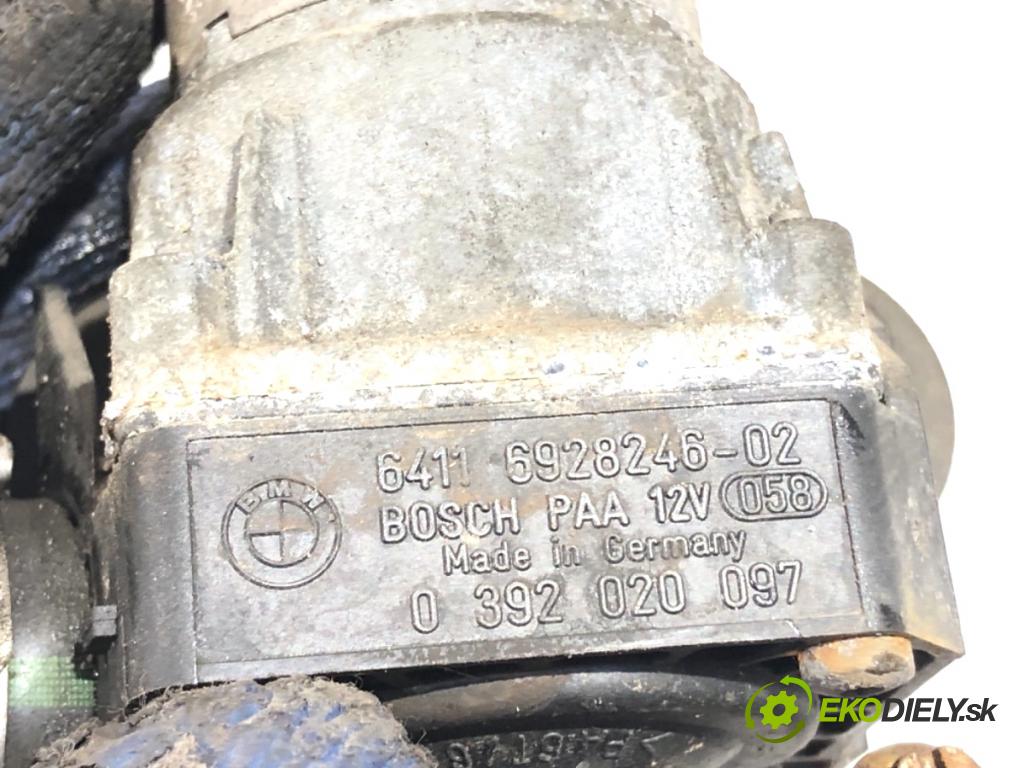 BMW E92 coupe 2009 180 kW 330 d xDrive 2993 DALŠÍ: pumpa vody 6928246 (Vodní pumpa)