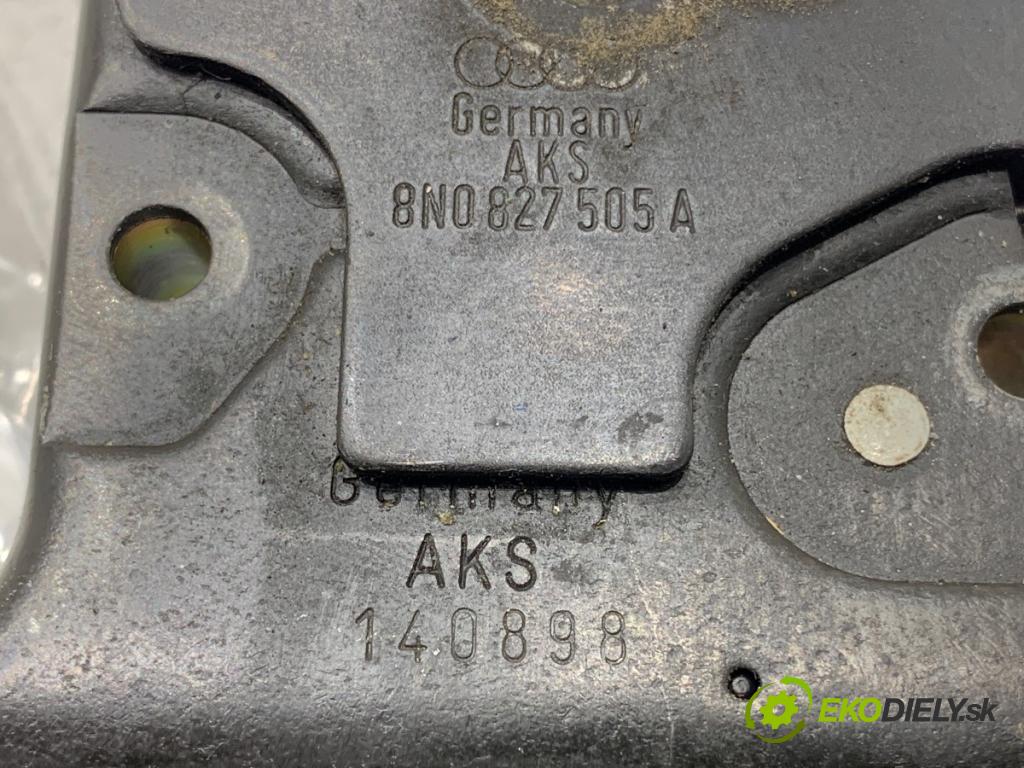AUDI TT 8N coupe 1998 132 kW 1.8 T 1781 zámok dveří zadní část 8N0827505A