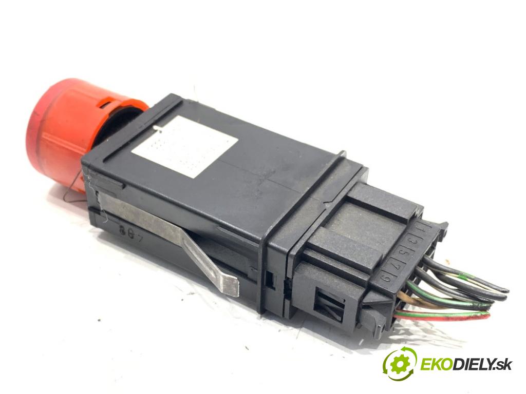 AUDI TT 8N coupe 1998 132 kW 1.8 T 1781 Spínač svetiel výstražných (núdzových) 8N0941509A (Prepínacie páčky pod volantom)