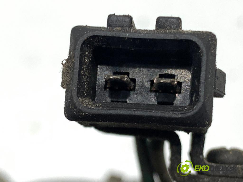 AUDI TT 8N coupe 1998 132 kW 1.8 T 1781 Kompresor klimatizácie 1J0820803A (Kompresor klimatizácie)