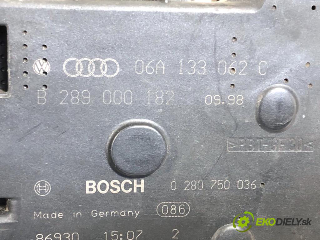 AUDI TT 8N coupe 1998 132 kW 1.8 T 1781 Škrtiaca klapka 06A133062C (Škrtiaca klapka)