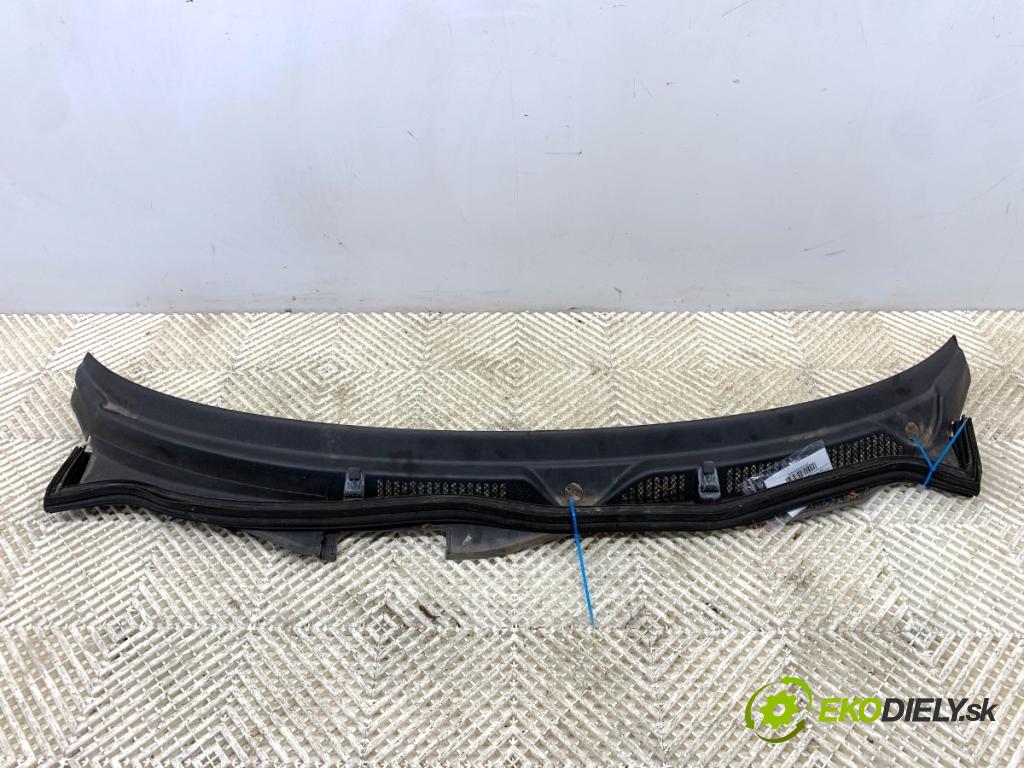 AUDI TT 8N coupe 1998 132 kW 1.8 T 1781 Torpédo, plast pod čelné okno 8N1819415 (Torpédo (plast pod čelným sklom))