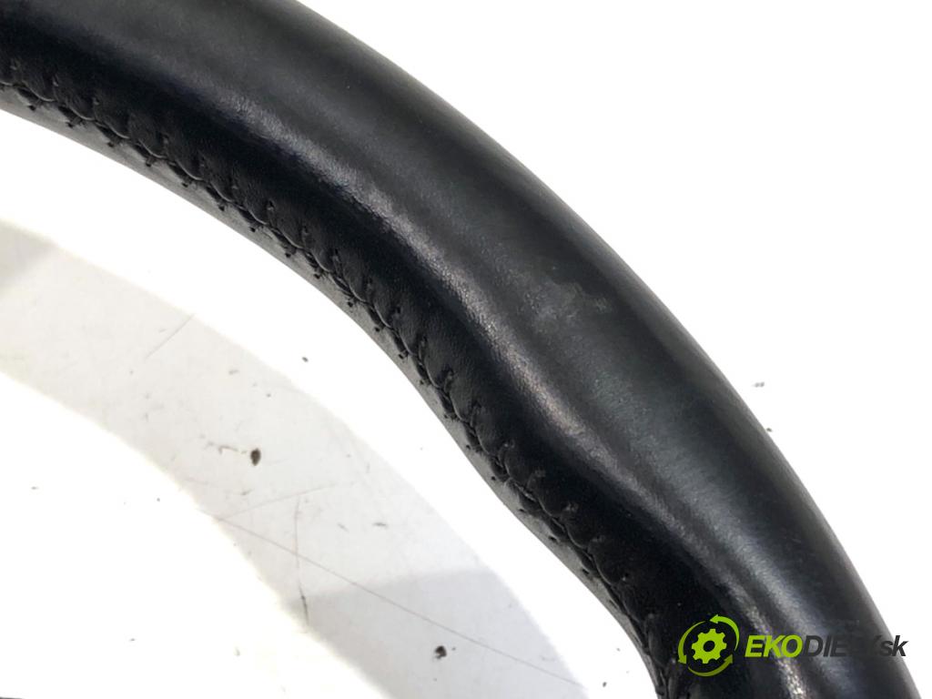 AUDI TT 8N coupe 1998 132 kW 1.8 T 1781 Volant  (Volant)