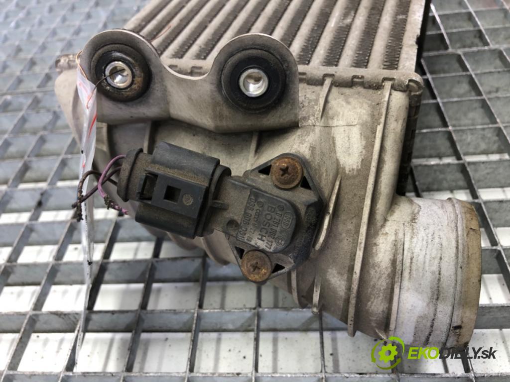 AUDI TT 8N coupe 1998 132 kW 1.8 T 1781 intercooler 8N0145803A (Intercooler (chladič stlačeného vzduchu))