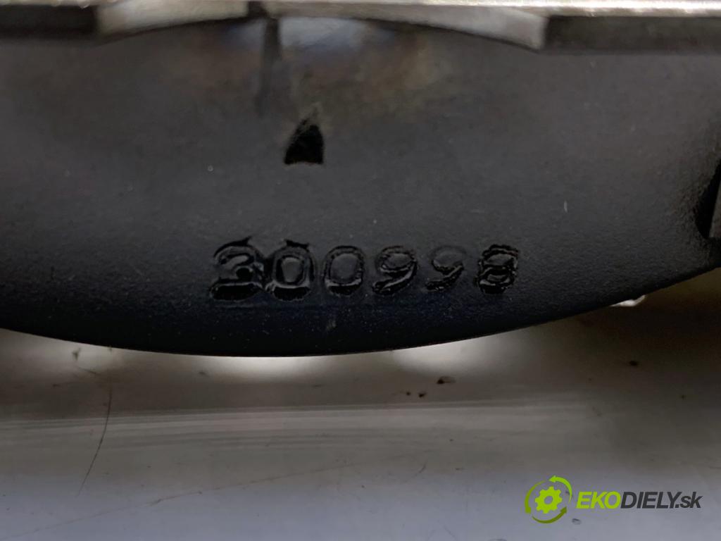 AUDI TT 8N coupe 1998 132 kW 1.8 T 1781 světlo stropní 8N8947111