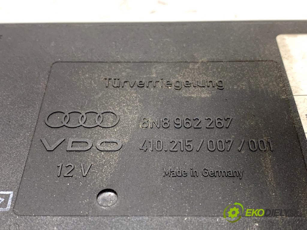 AUDI TT 8N coupe 1998 132 kW 1.8 T 1781 Modul komfortu 8N8962267 (Modul komfortu)