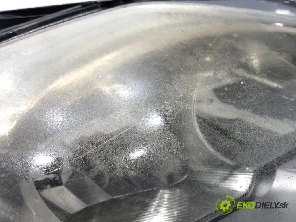 FORD MONDEO MK4 liftback 2008 103 kW 2.0 TDCi 1997 Svetlomet pravy predný